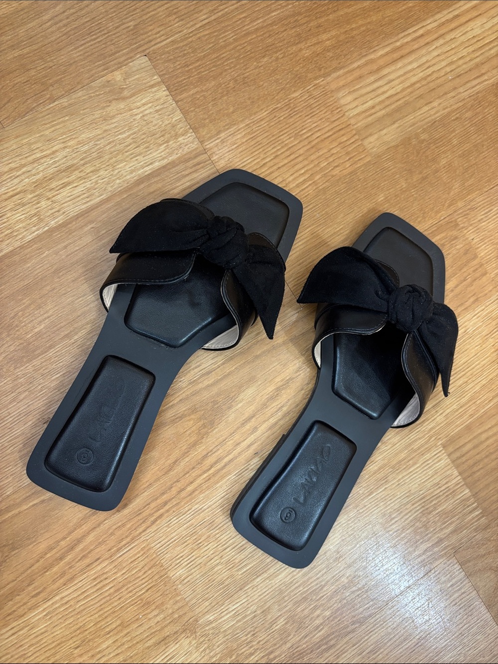 Black Bow Slide Sandals - Women